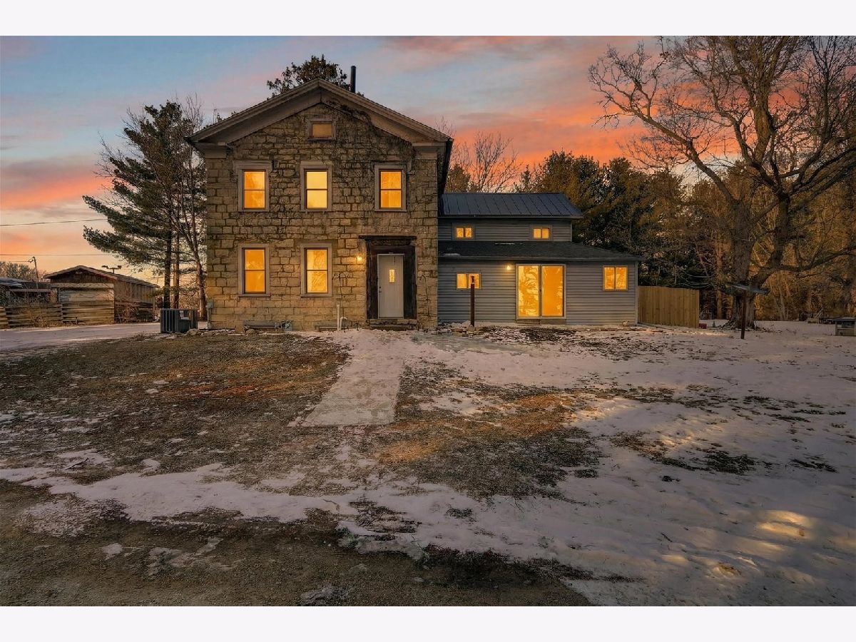  Sold Rock City Illinois, 7571 Il Route 75