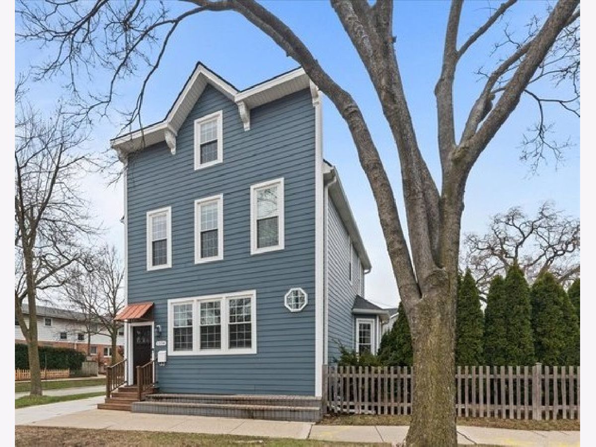  Rented Wilmette Illinois, 1334 Wilmette