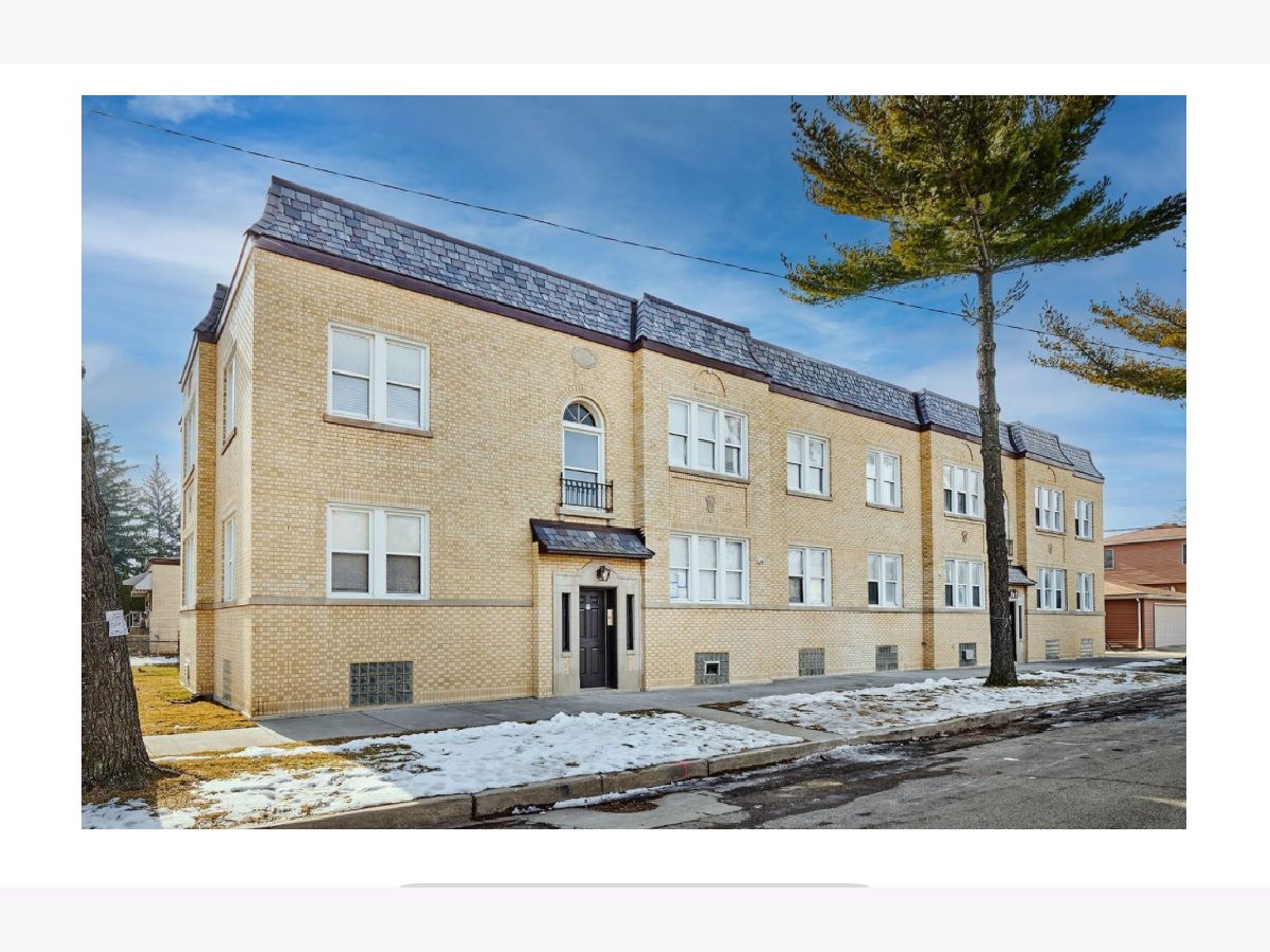  Rented Chicago Illinois, 5709 Seminole