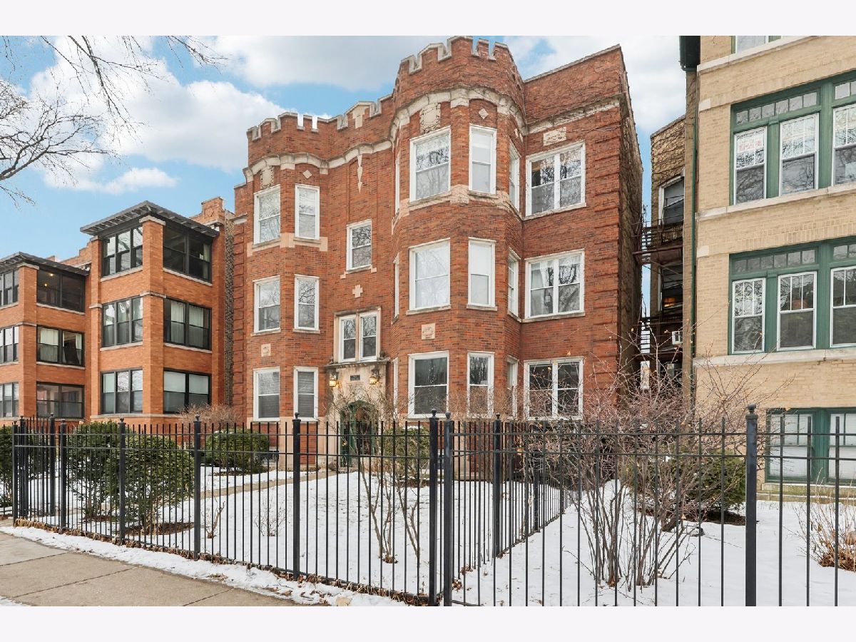  For Sale Chicago Illinois, 4747 Malden Street