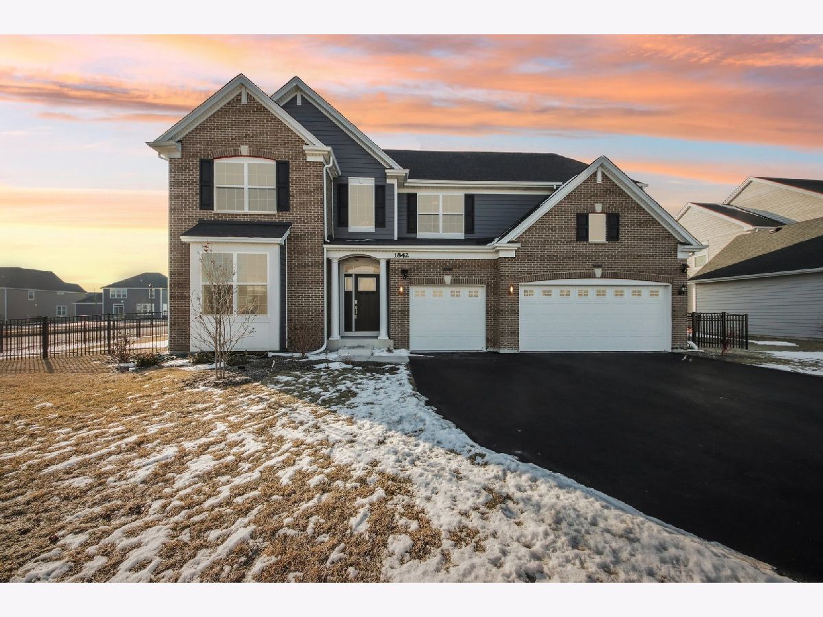 Homes For Sale Ponds Of Stony Creek Elgin Illinois, 1842 Coralito Lane