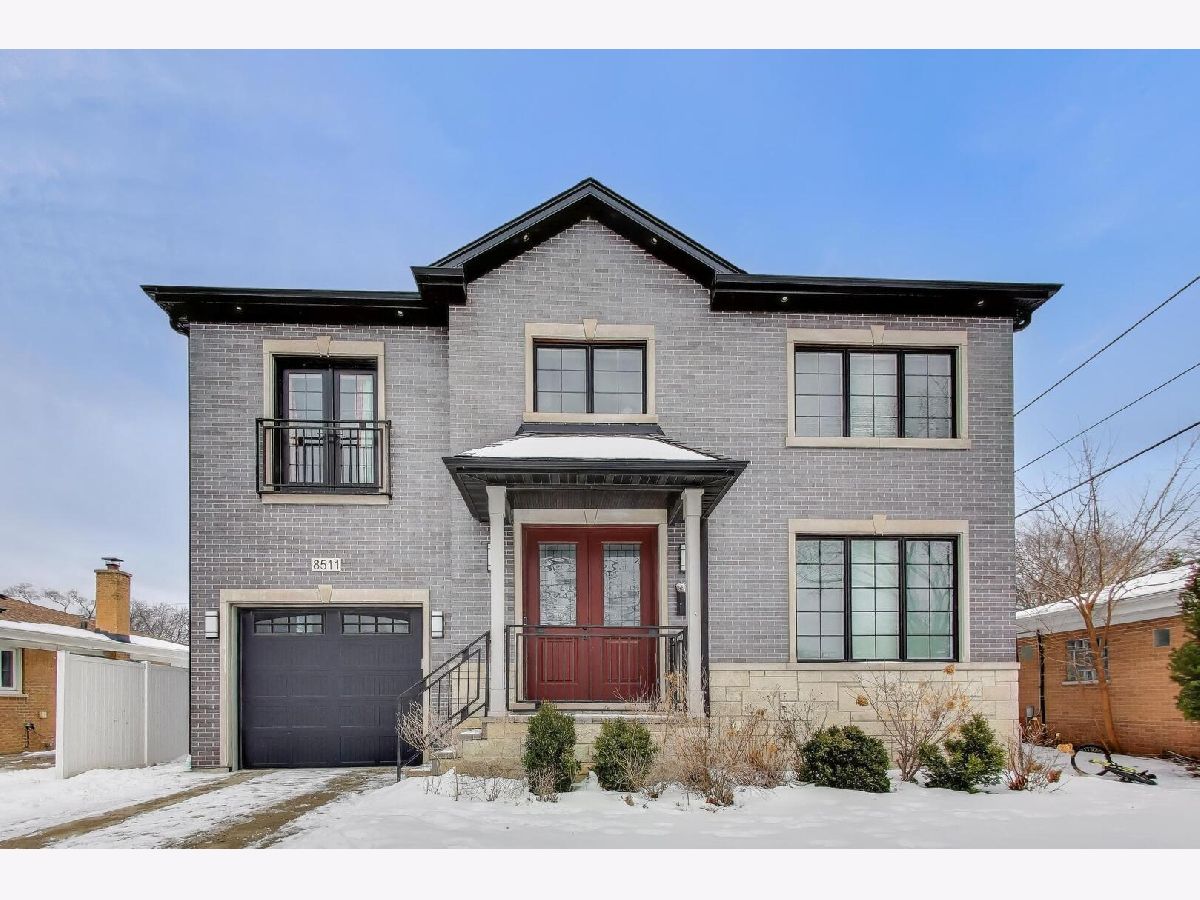  For Sale Morton Grove Illinois, 8511 Mango Avenue