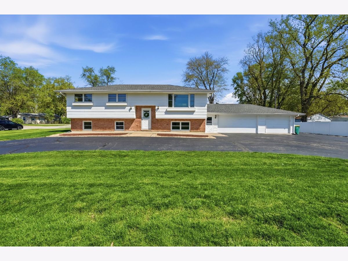  For Sale Wilmington Illinois, 406 Becky Lane