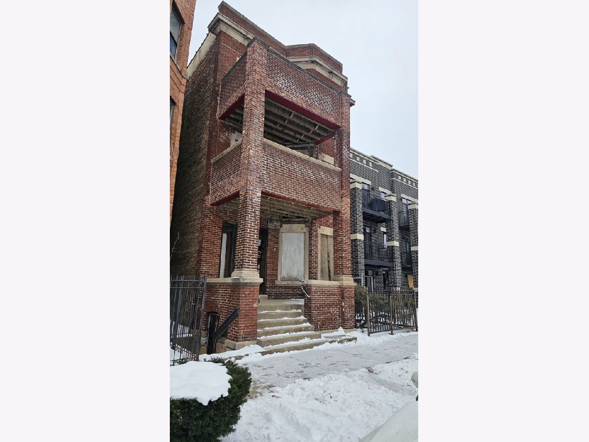  For Sale Chicago Illinois, 5319 Calumet Avenue