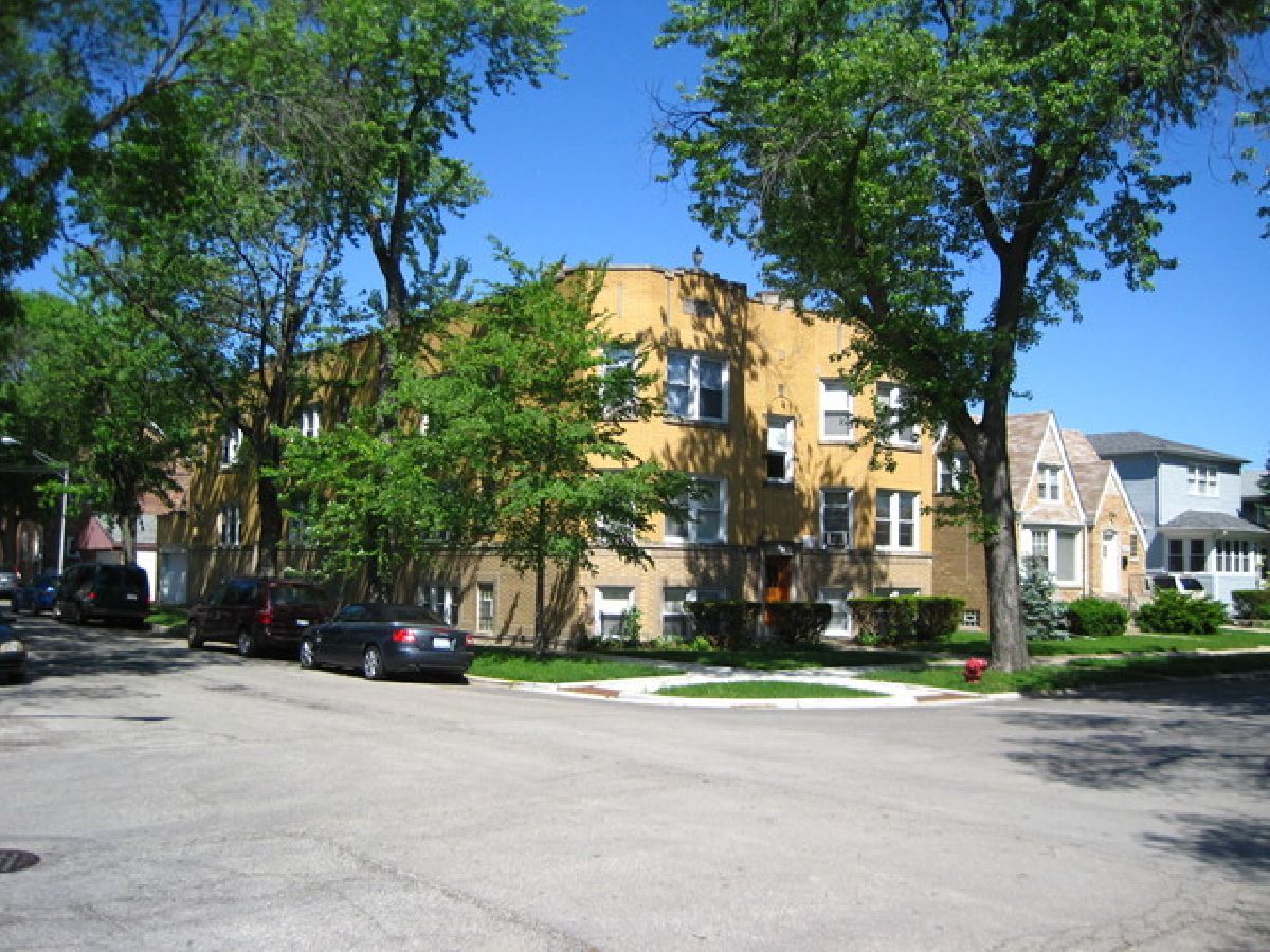  Rented Chicago Illinois, 3400 Nagle