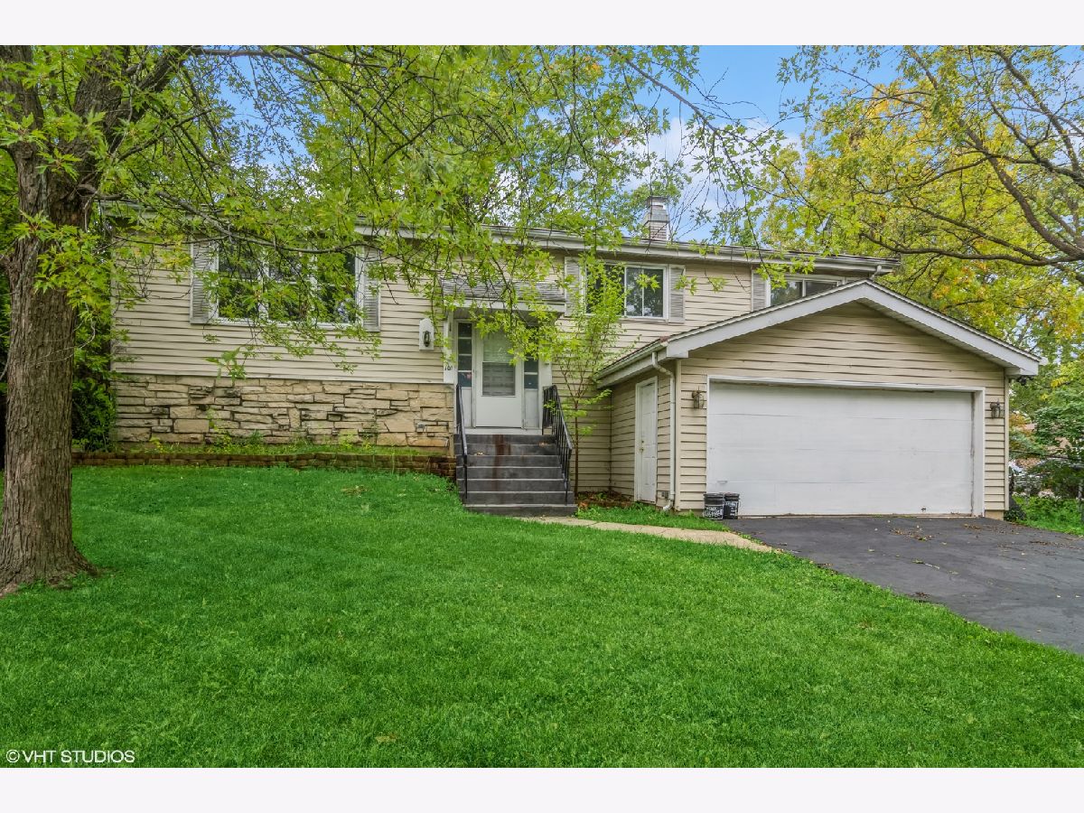  Rented Bolingbrook Illinois, 101 Springhill