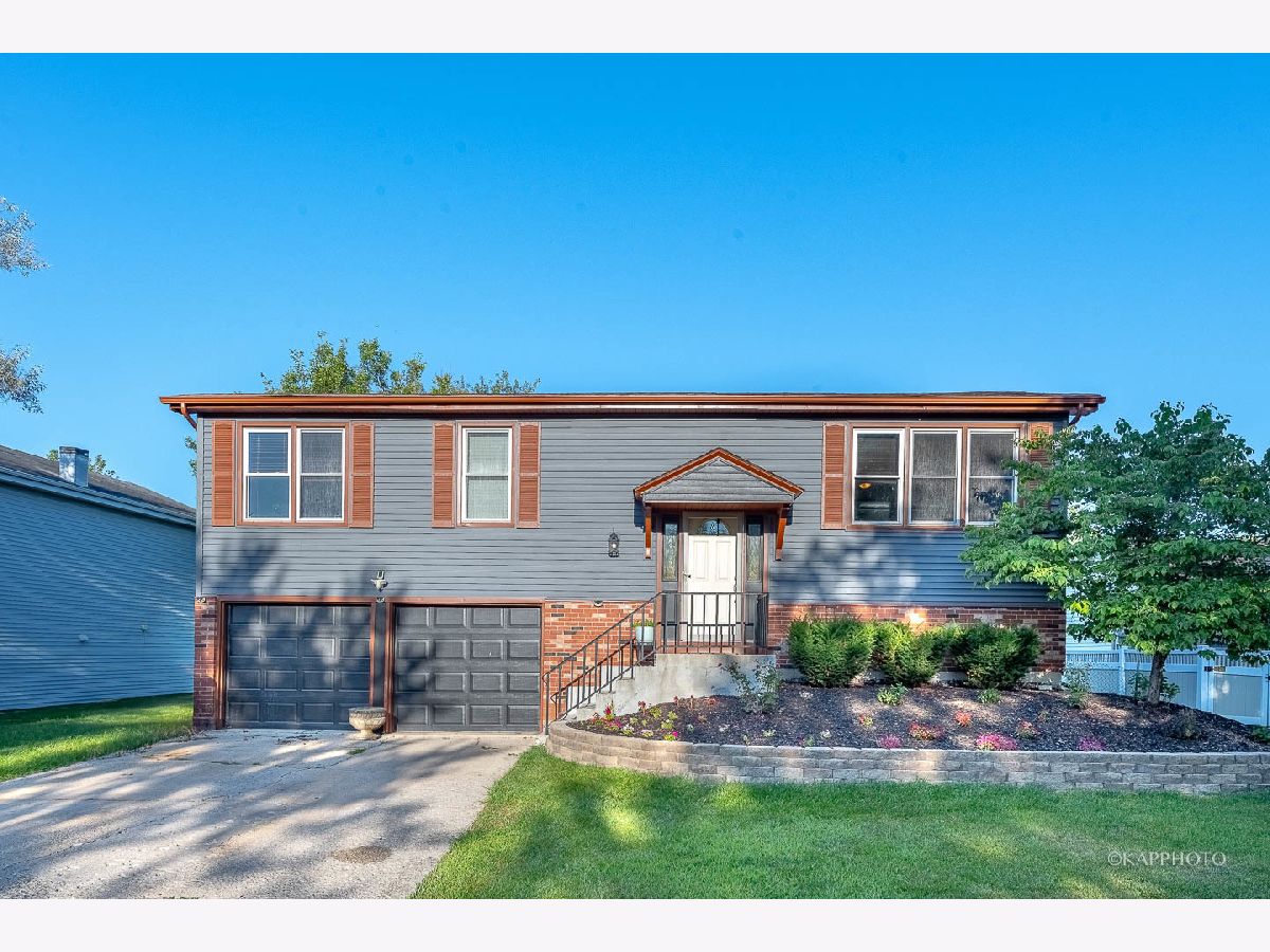  For Sale Frankfort Illinois, 20052 Sycamore Drive