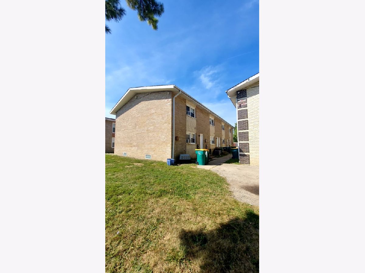  For Rent Zion Illinois, 2204 Hebron