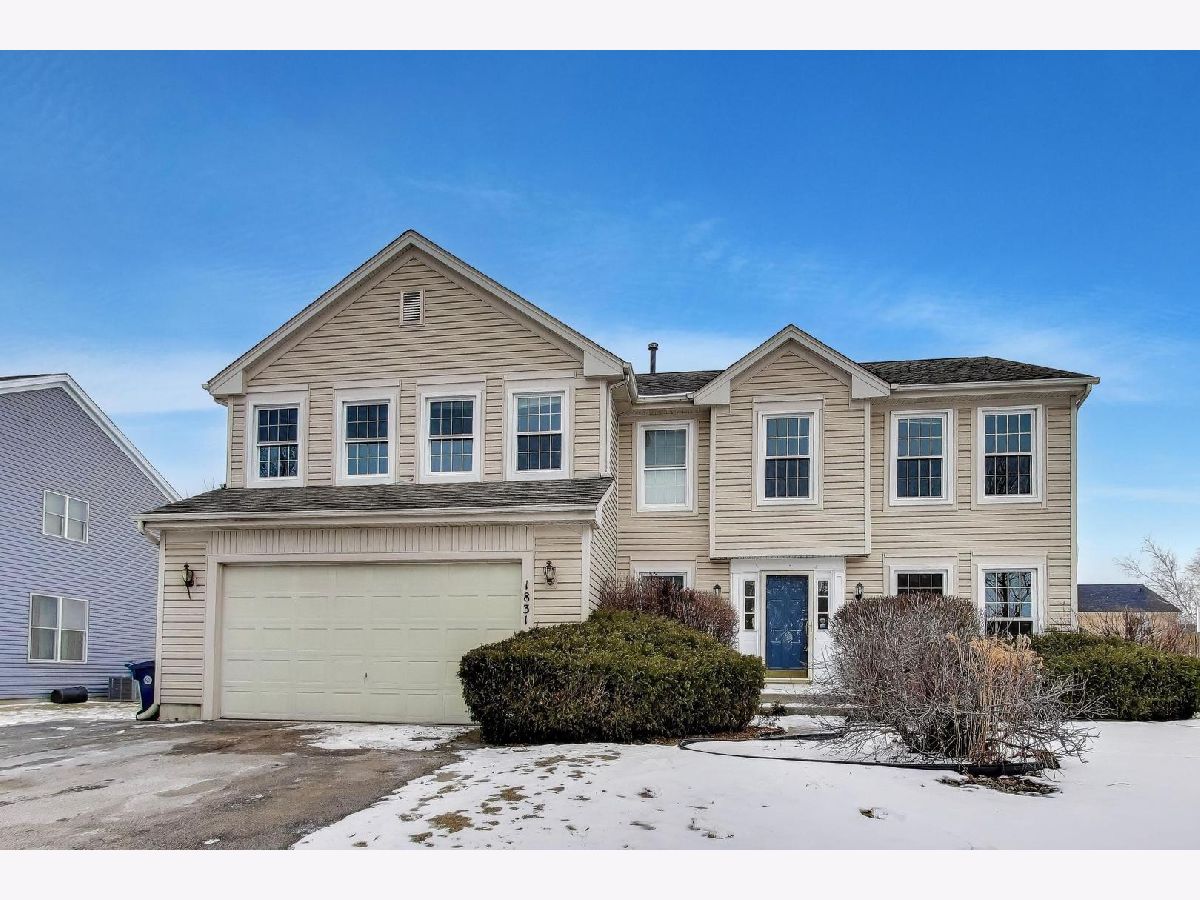 Homes & Townhomes Sold Willoughby Farms Algonquin Illinois, 1831 Haverford