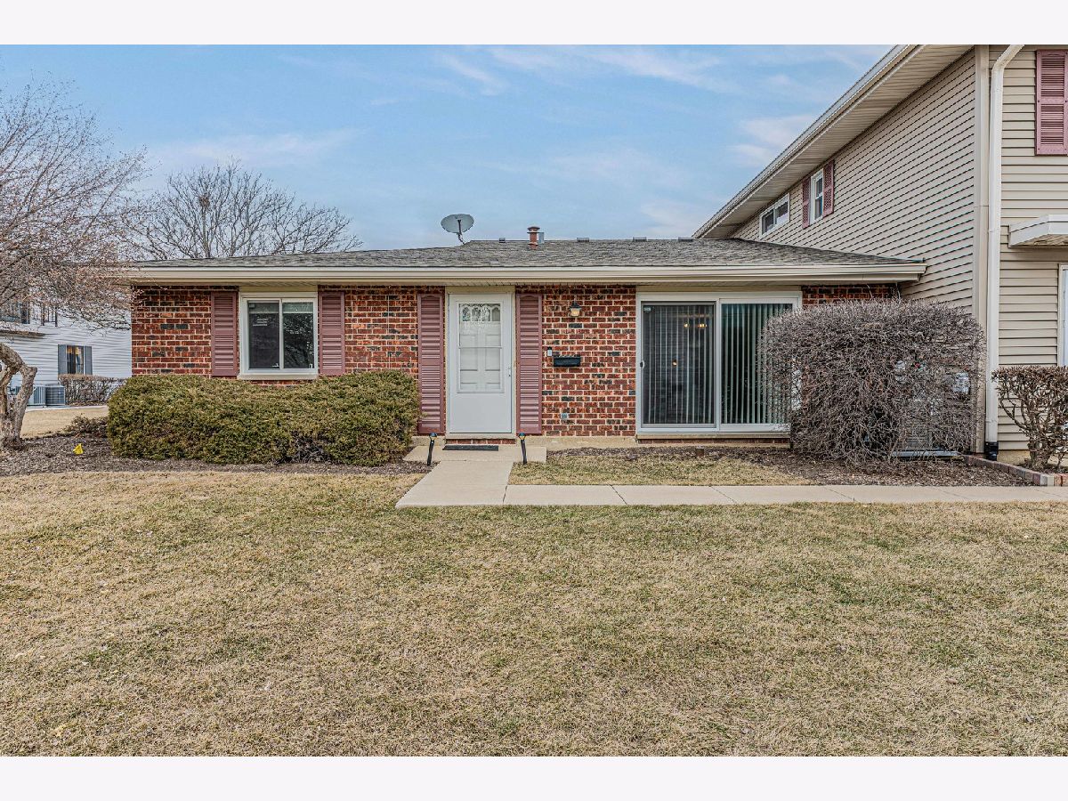  For Sale Schaumburg Illinois, 222 Nauset Lane