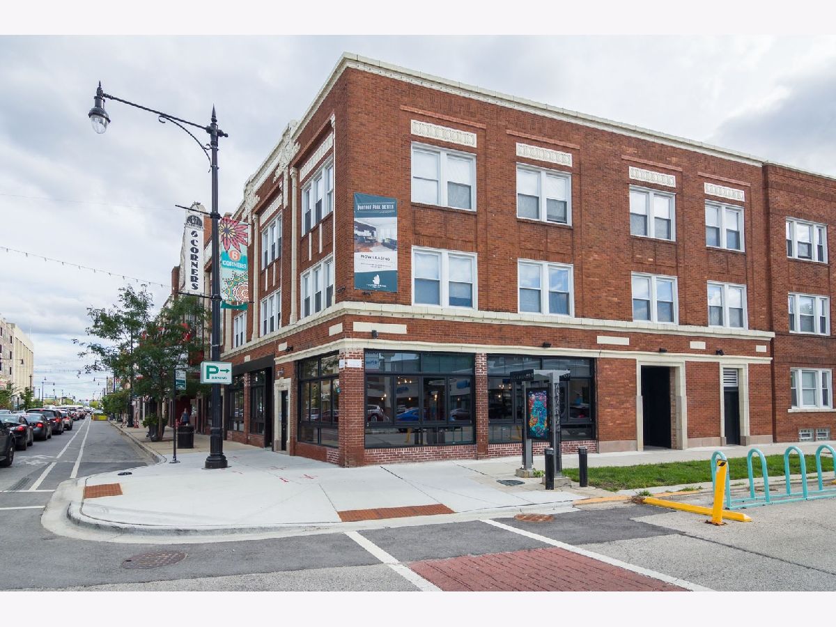  Rented Chicago Illinois, 4905 Cuyler