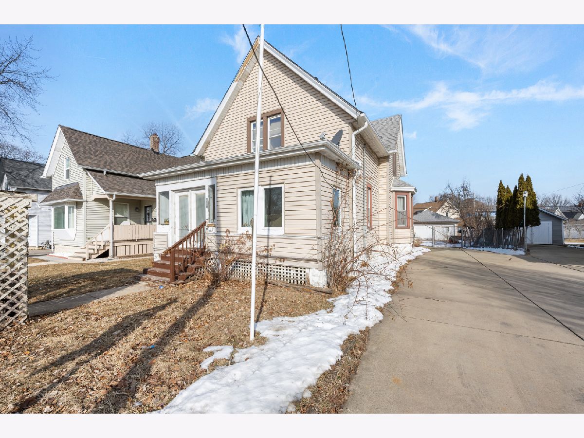  Sold Aurora Illinois, 217 Prairie