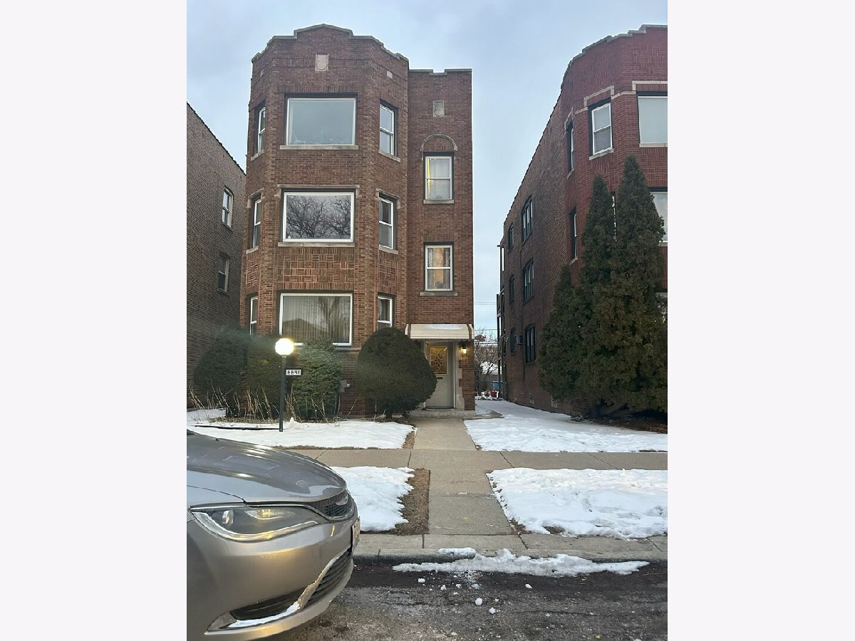  For Rent Chicago Illinois, 8841 Blackstone