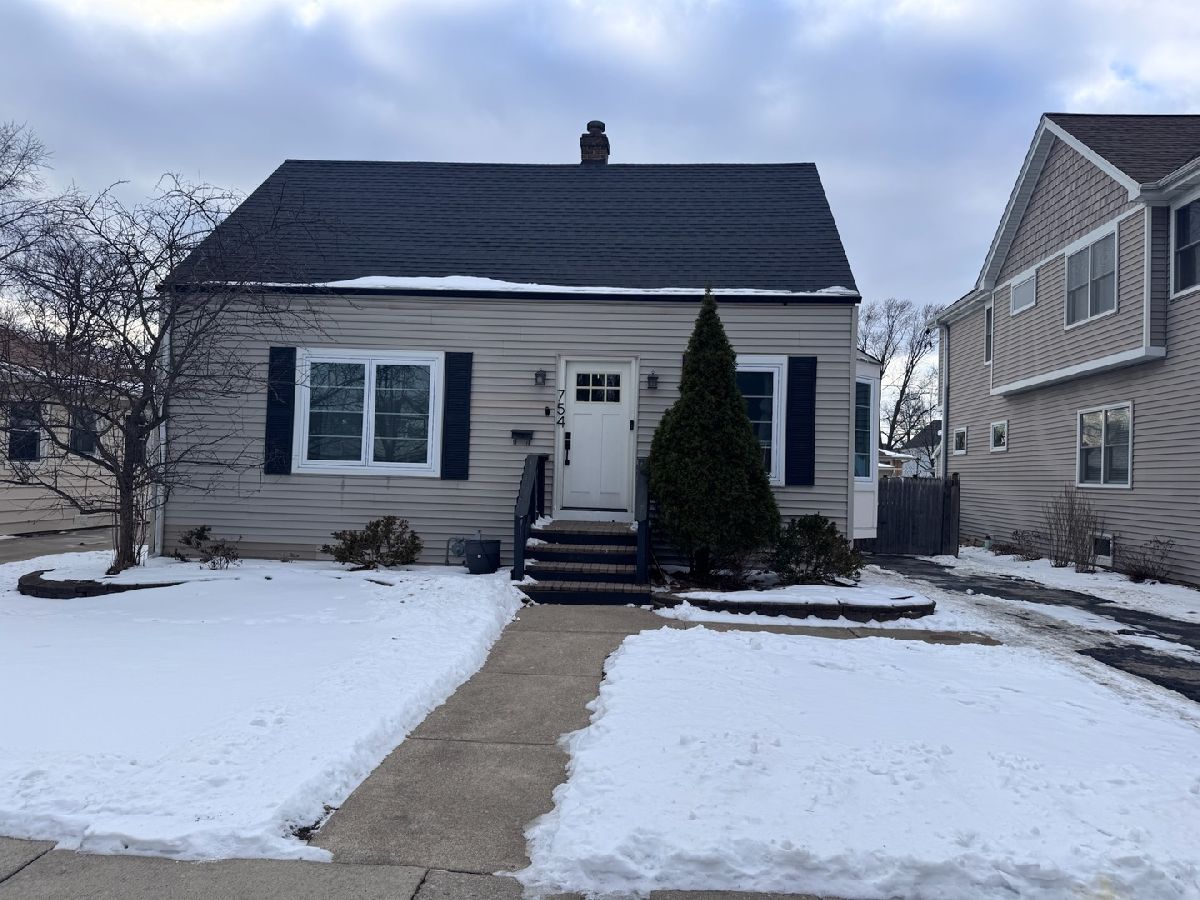  For Rent Elmhurst Illinois, 754 Spring