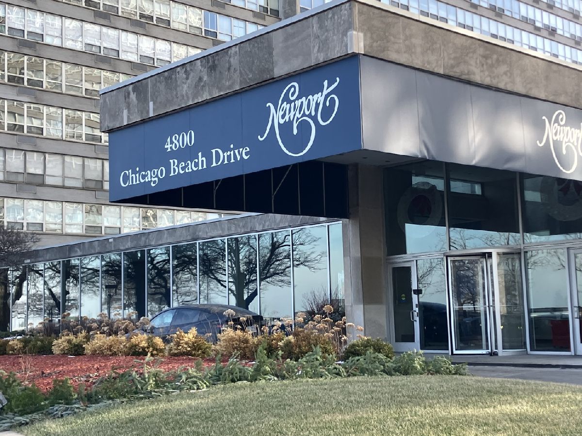  For Sale Chicago Illinois, 4800 Chicago Beach Drive