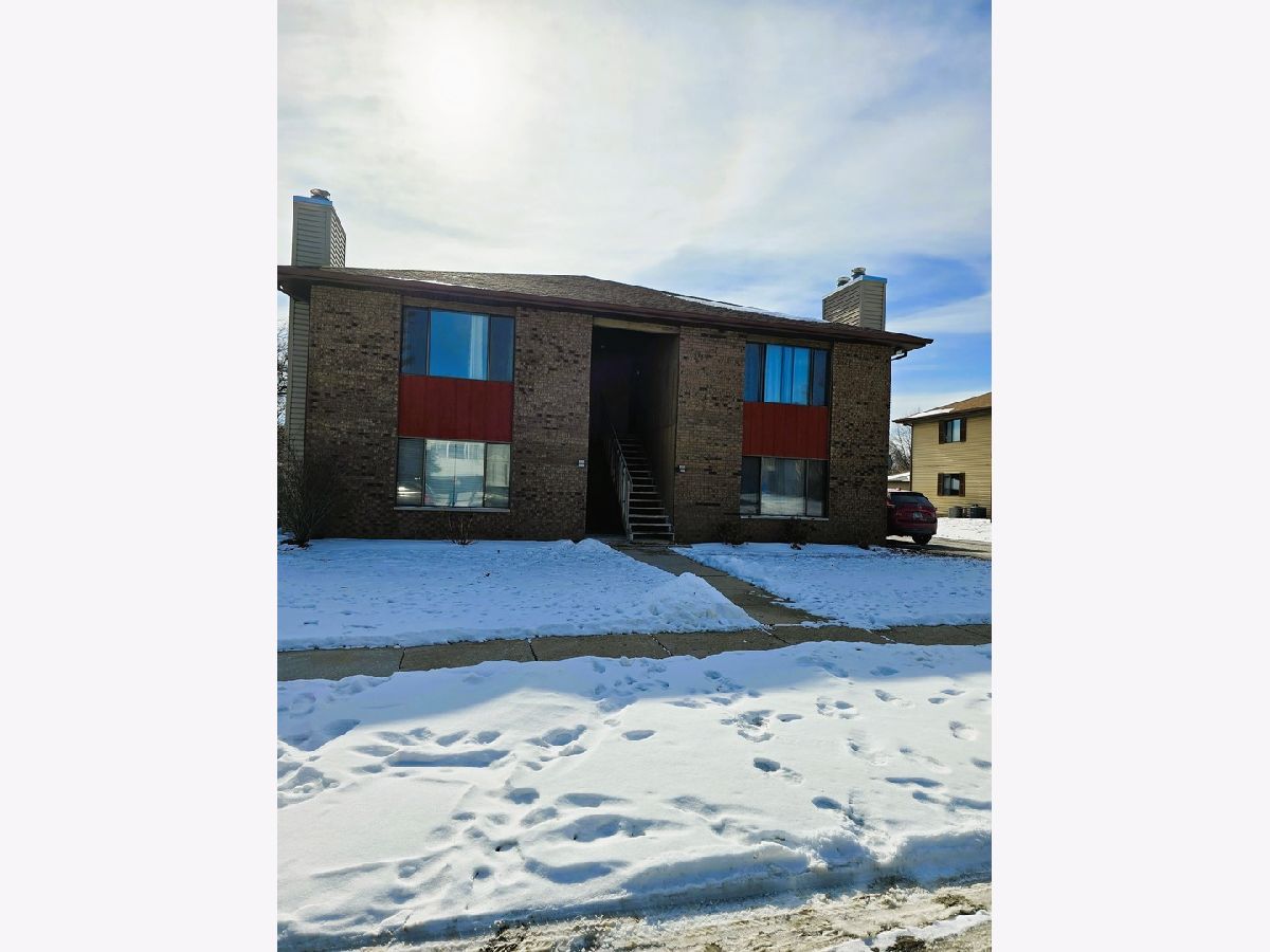  For Rent South Elgin Illinois, 1005 Manchester