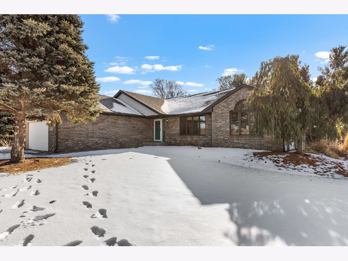  For Sale Roscoe Illinois, 7467 Mccurry Road