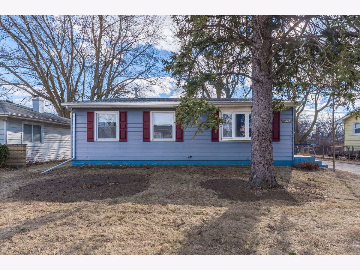  For Sale Davenport Iowa, 2827 13th Street