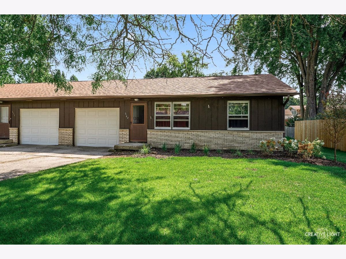  For Sale Hinckley Illinois, 527 Prairie Street