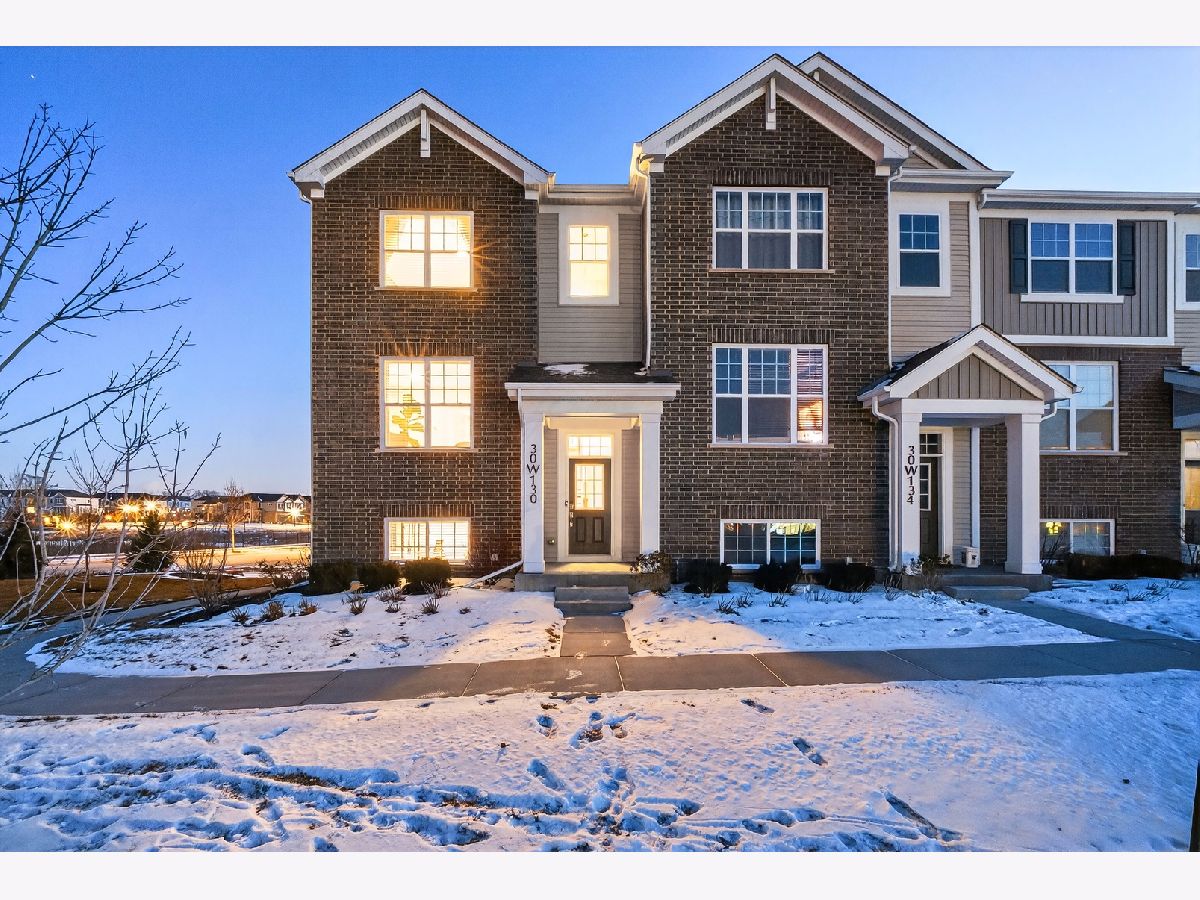  For Sale Warrenville Illinois, 30W130 Wheeler Circle