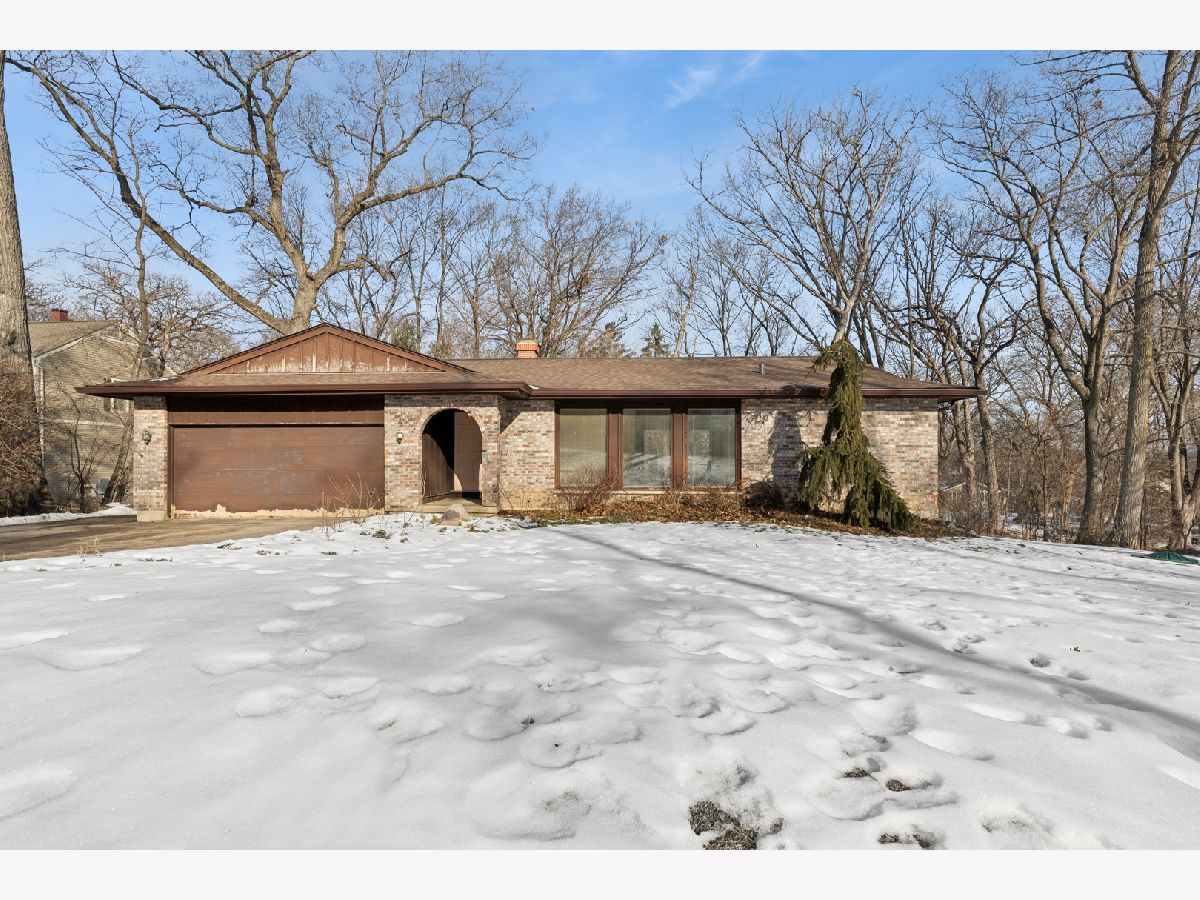 Homes For Sale Covered Bridge Crystal Lake Illinois, 6814 Rhode Island Trail