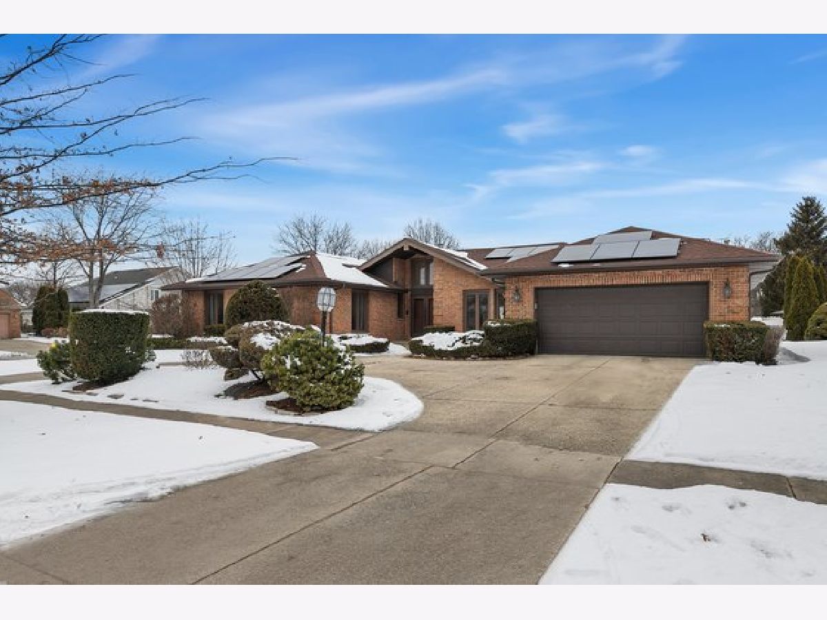 Homes For Sale Carol Estates Glenview Illinois, 3724 Liberty Lane