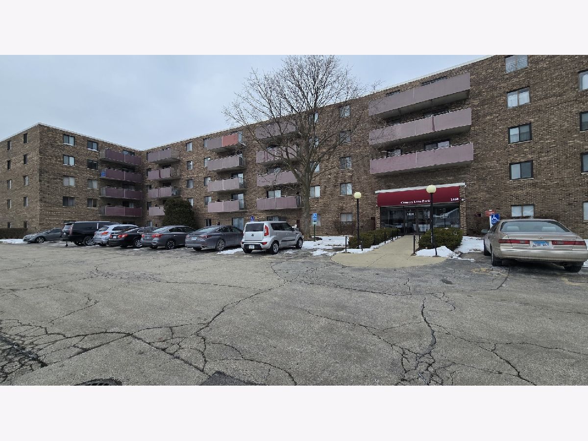 Condominiums Rented Country Lane Park Schaumburg Illinois, 1460 Fairlane