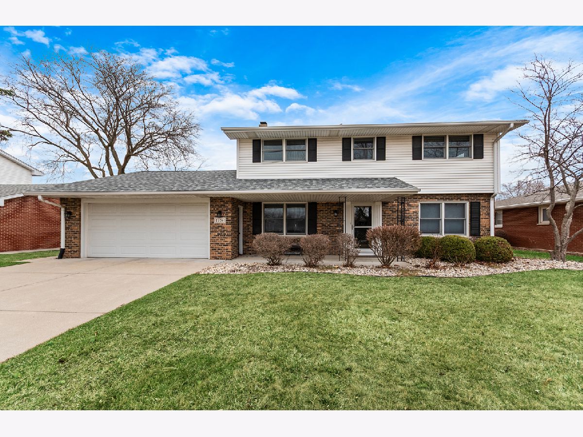  For Sale Crest Hill Illinois, 1724 Lincoln Avenue