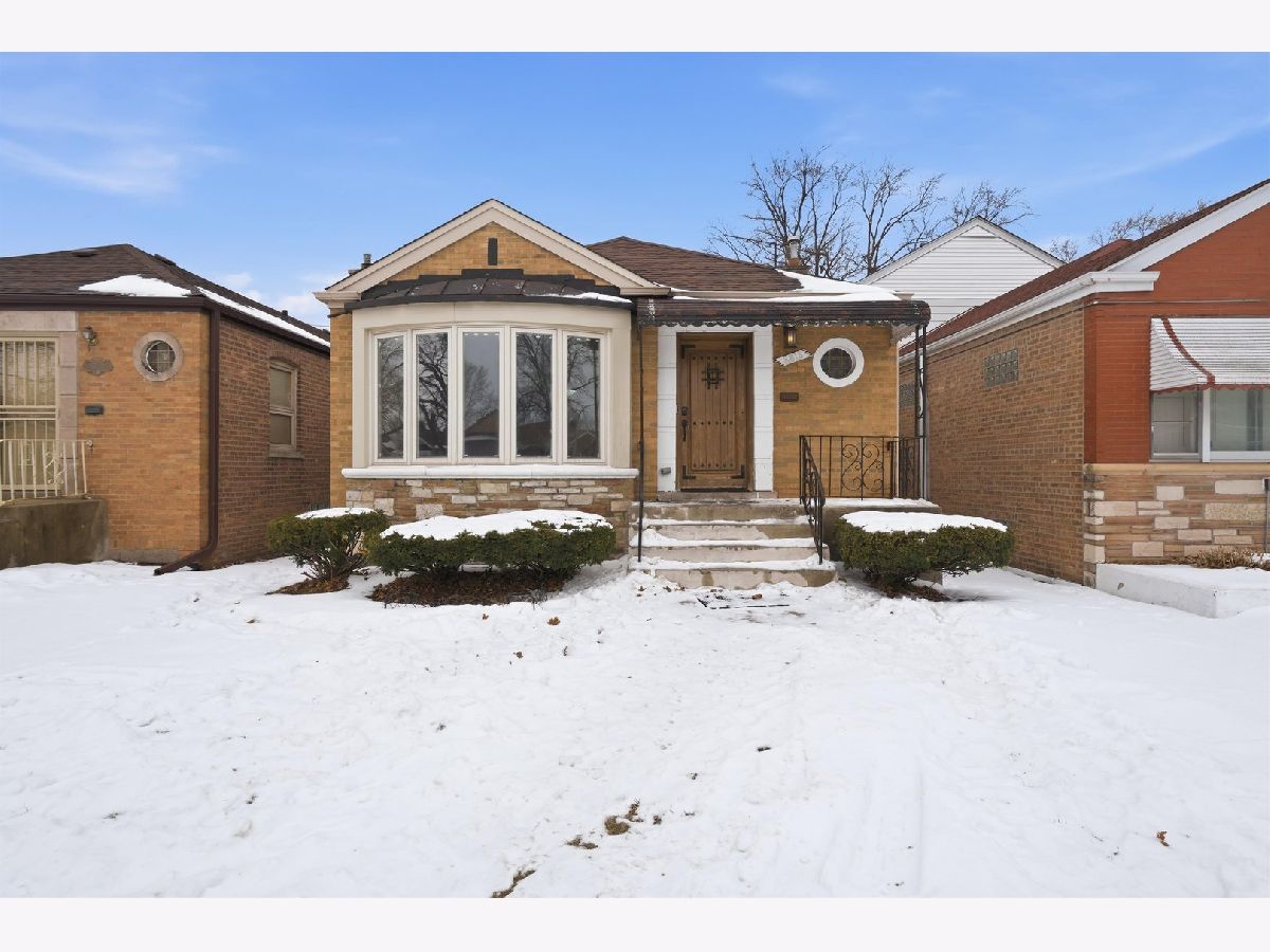  For Sale Chicago Illinois, 8818 Merrill Avenue