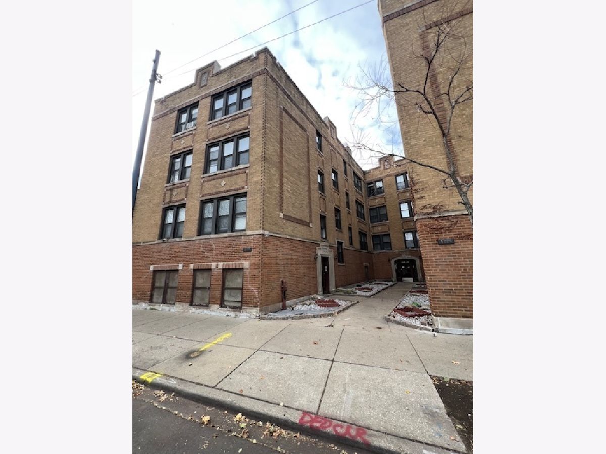  Rented Chicago Illinois, 4224 Clark