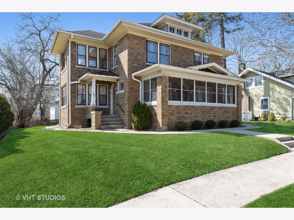  Rented Palatine Illinois, 217 Wilson