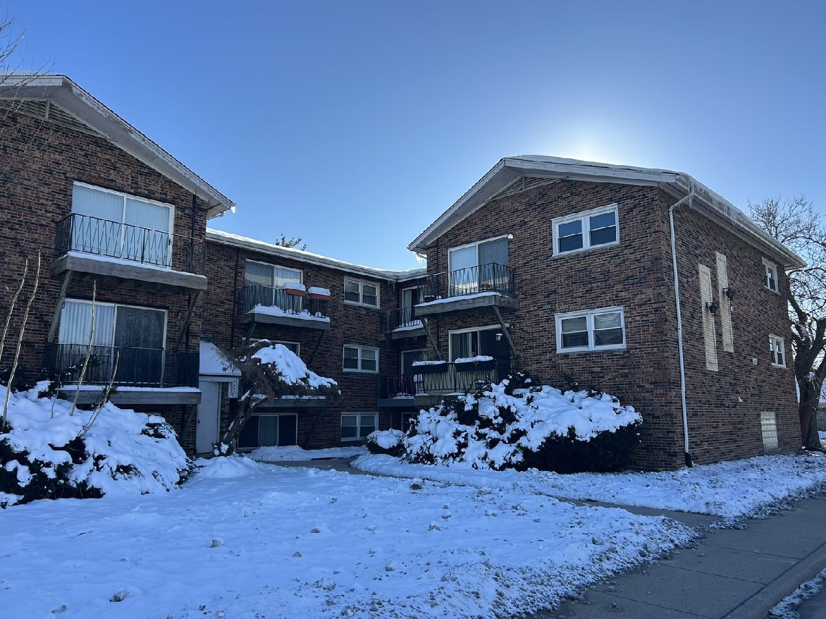  Rented Lyons Illinois, 4545 Prescott