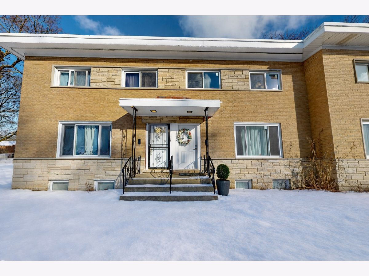 Condominiums For Sale Mcdaniel Place Evanston Illinois, 1321 Pitner Avenue