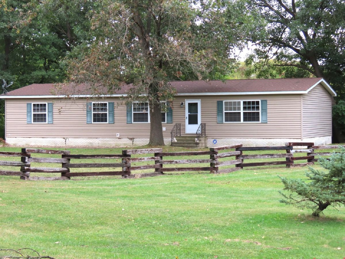  Rented Seneca Illinois, 2968 2659th