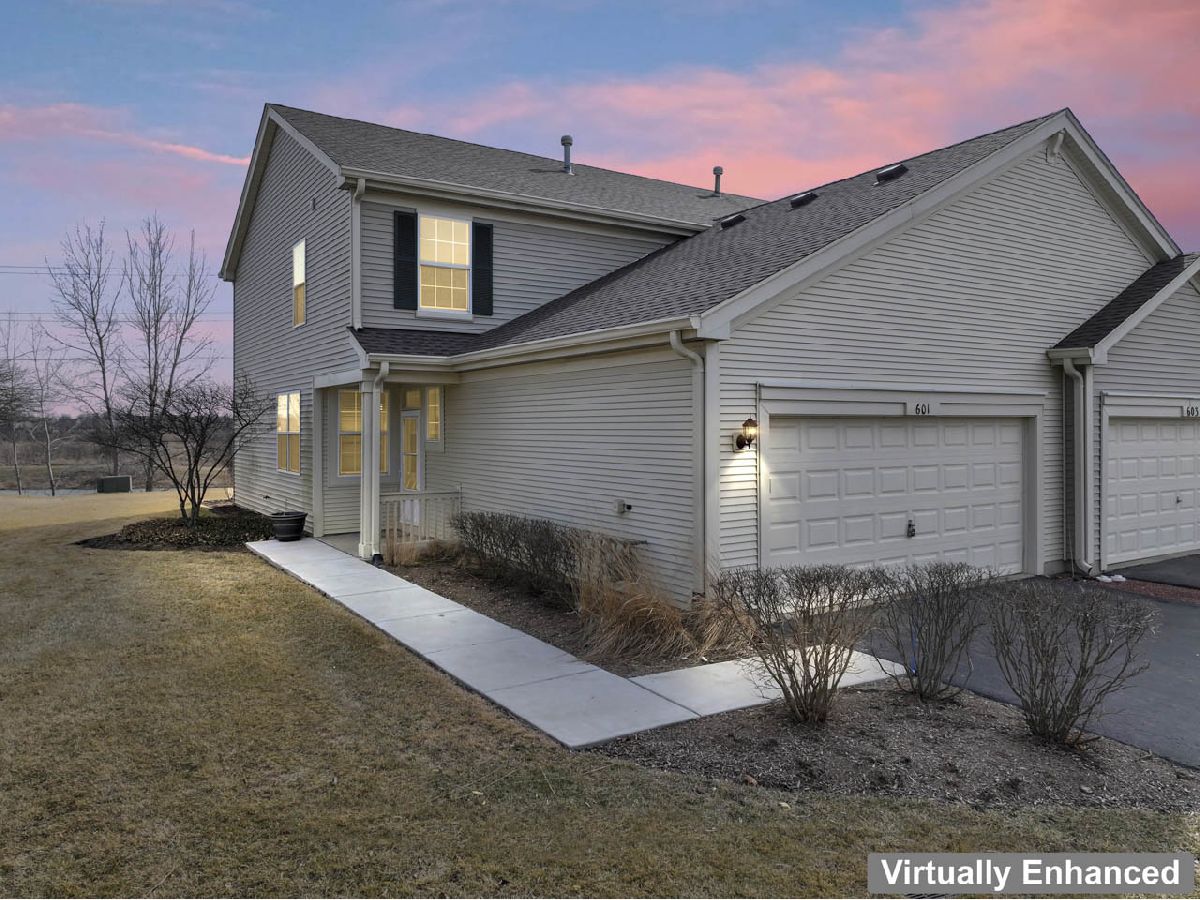  For Sale Round Lake Illinois, 601 Kristina Lane