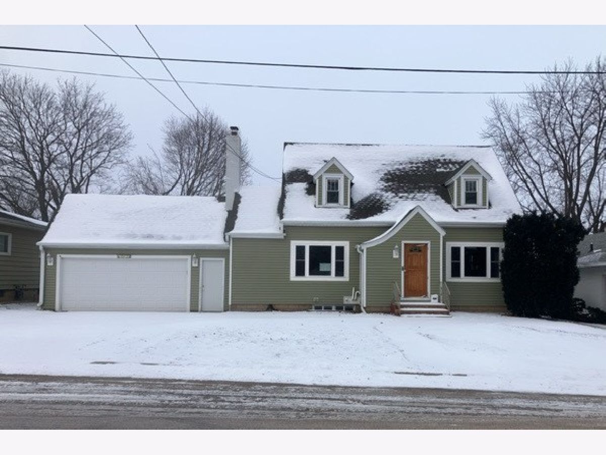  For Sale Polo Illinois, 107 Thomas Avenue