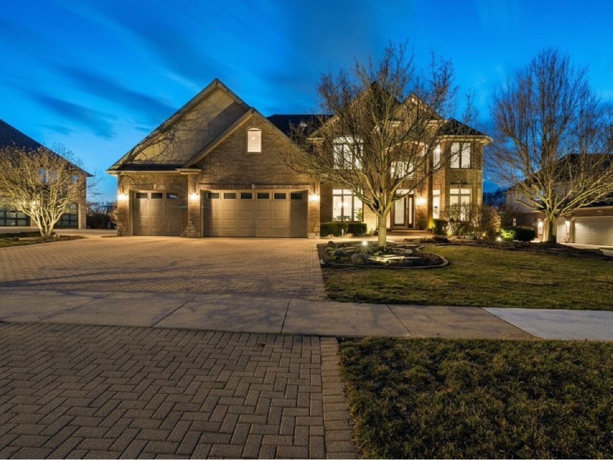 Homes For Sale Country Pond Estates Mokena Illinois, 21170 Sage Brush Lane