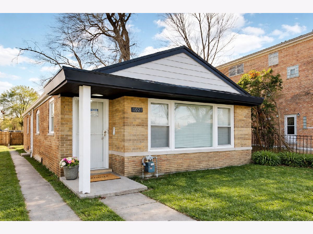  For Sale Chicago Illinois, 1021 Vermont Avenue