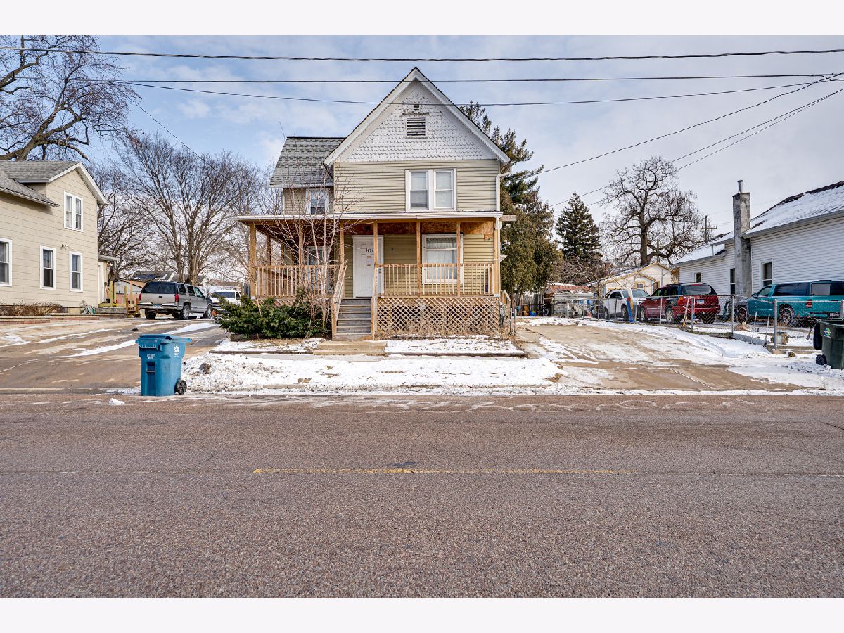  Rented Aurora Illinois