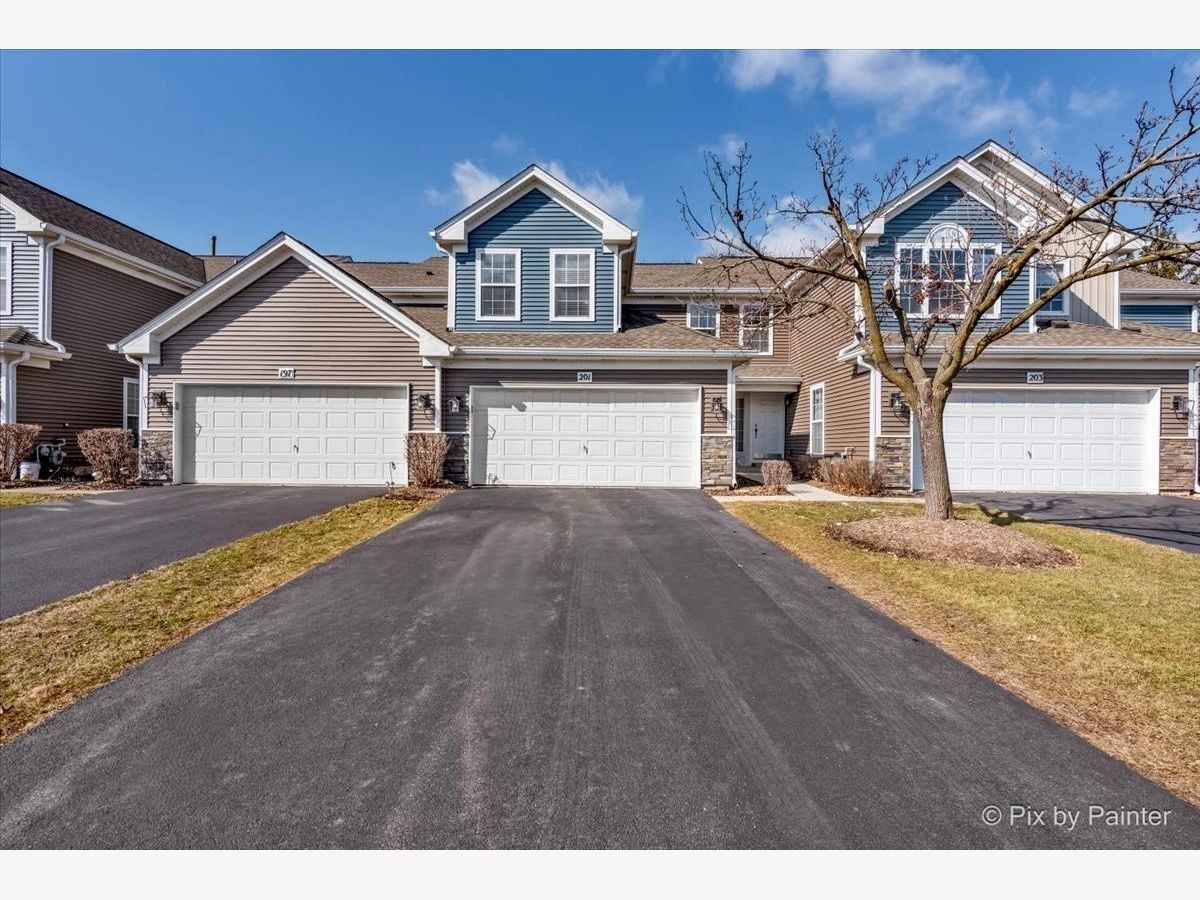  For Sale Itasca Illinois, 201 Millers Crossing