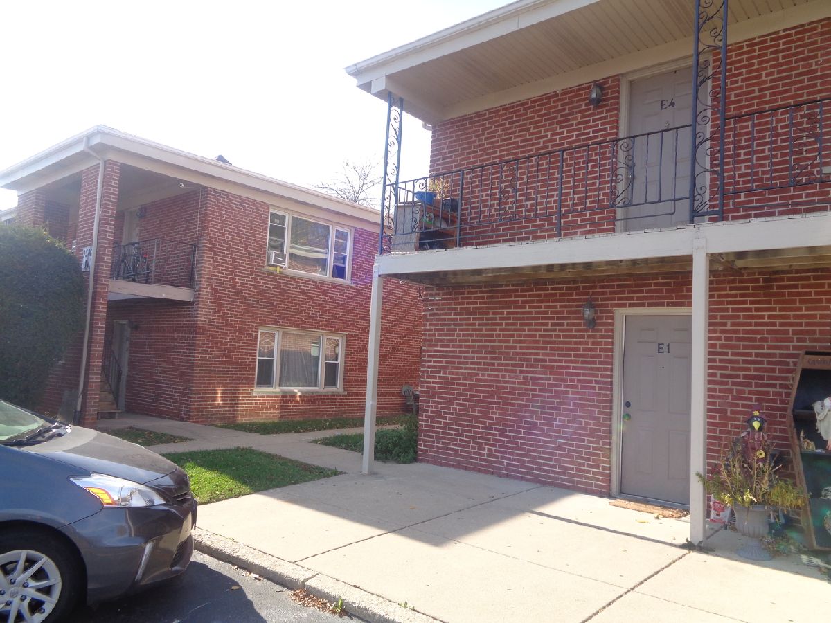  Rented Wheaton Illinois, 1340 Main