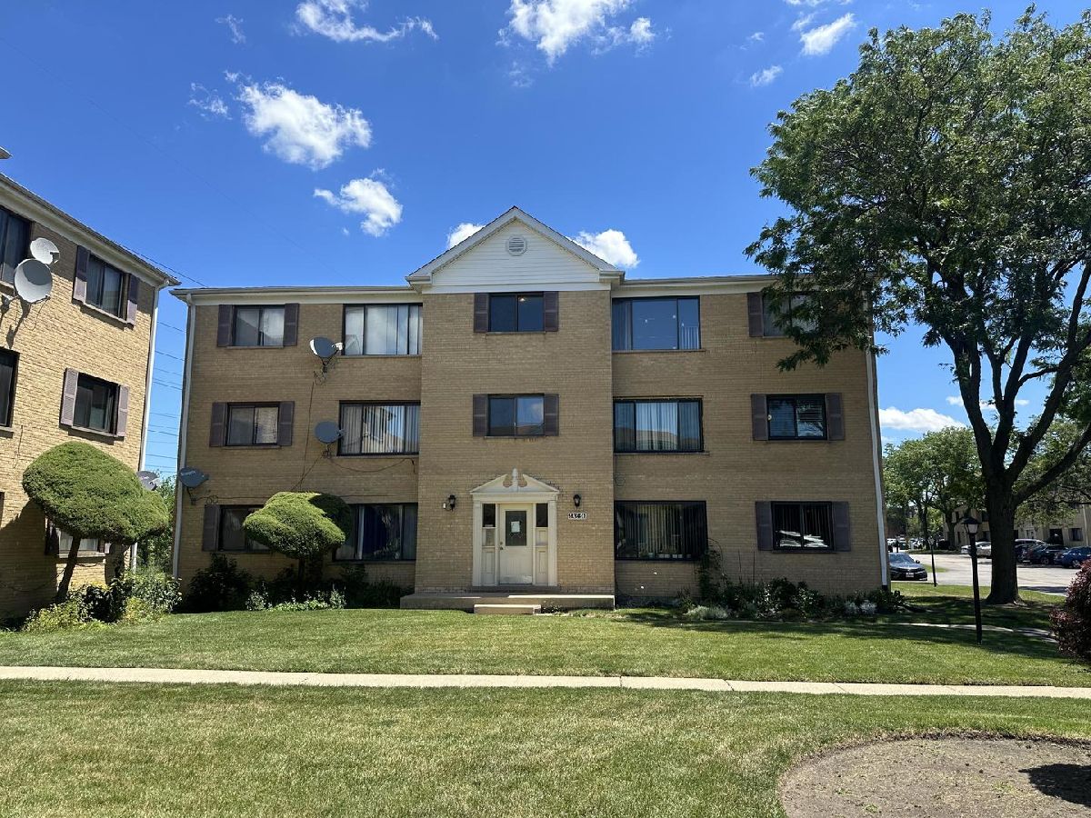  For Rent Des Plaines Illinois, 9340 Hamilton