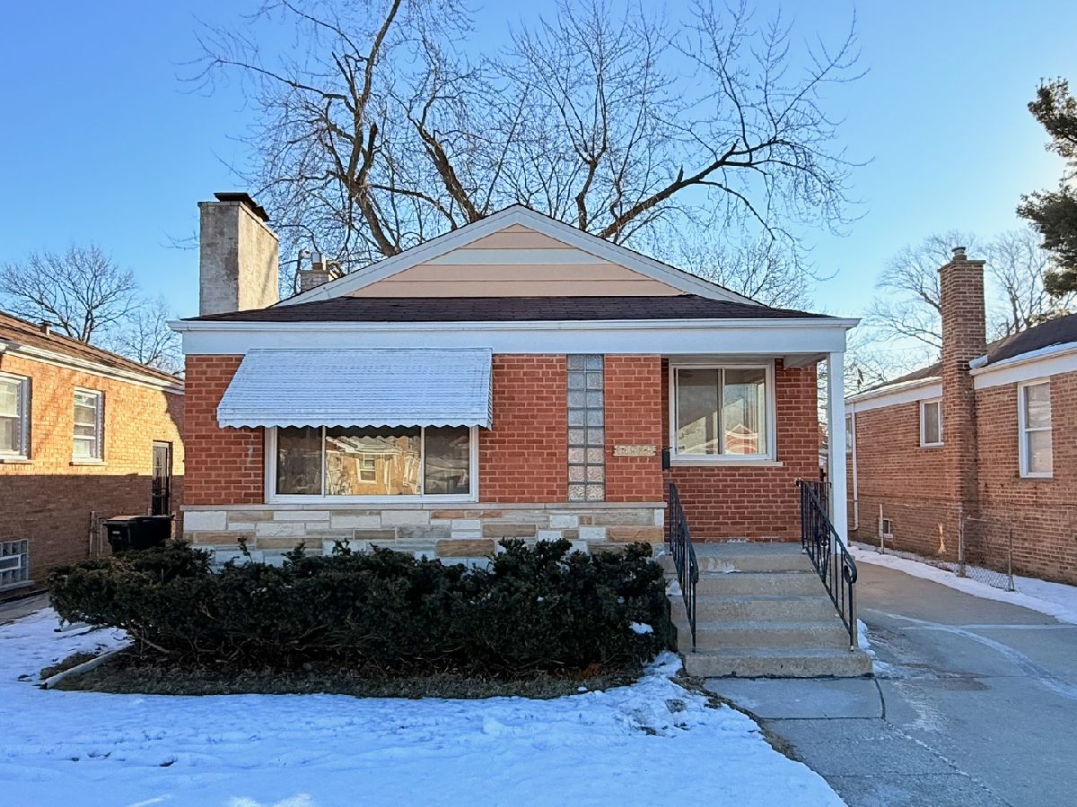  For Sale Dolton Illinois, 14525 Dobson Avenue