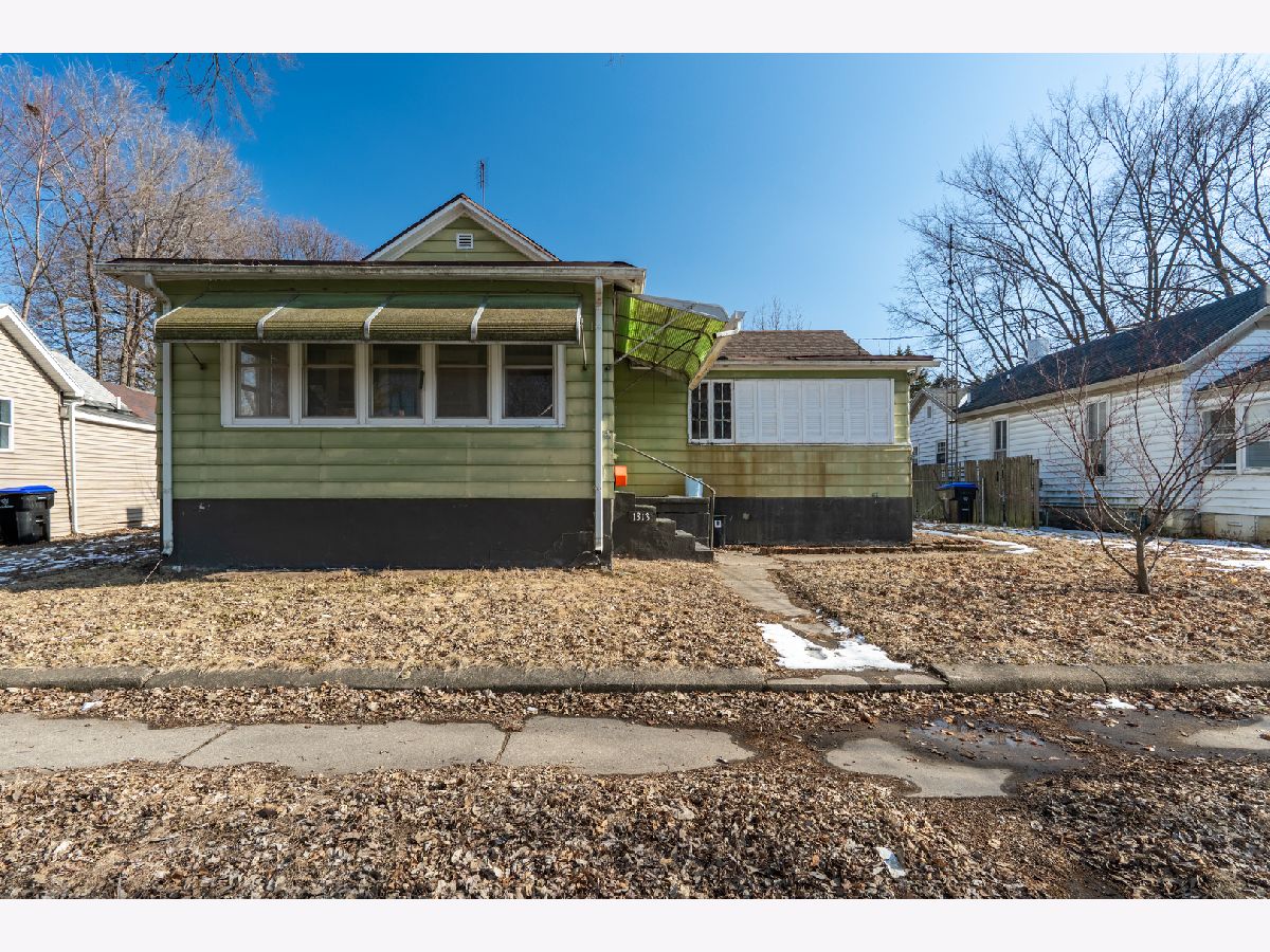  Sold Bloomington Illinois, 1313 Ewing