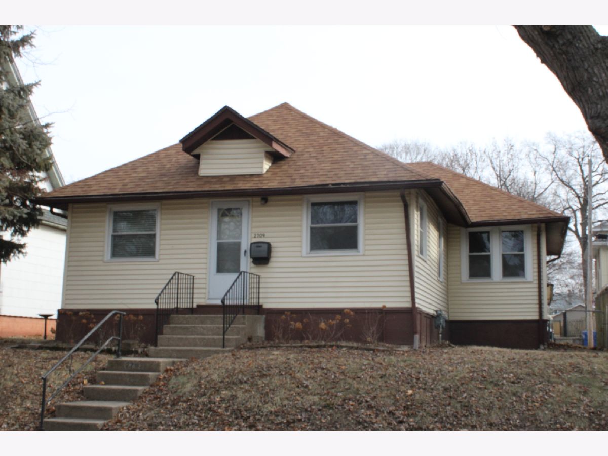  For Sale Davenport Iowa, 2709 Iowa Street