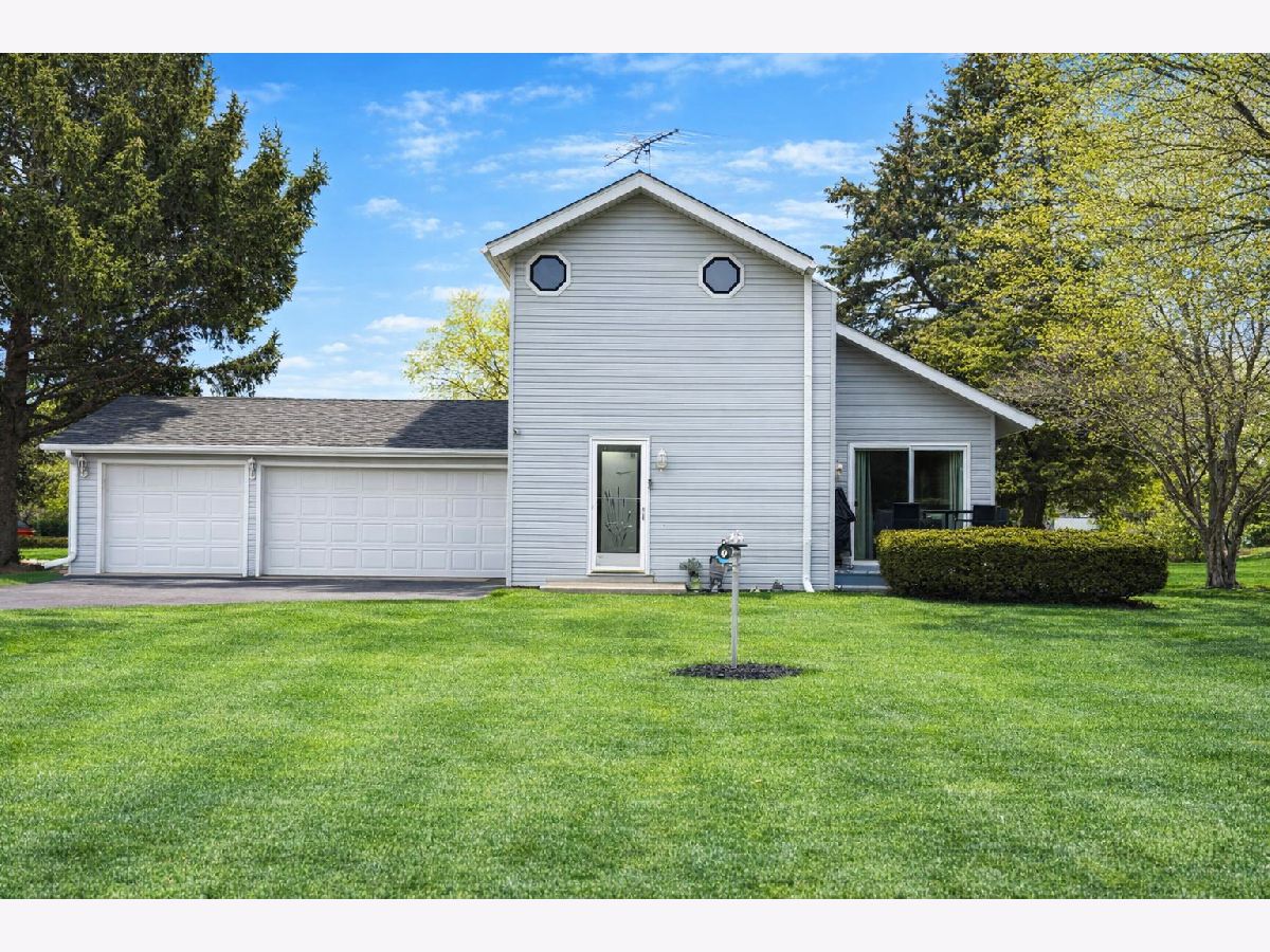  For Sale Poplar Grove Illinois, 422 Pembroke Road
