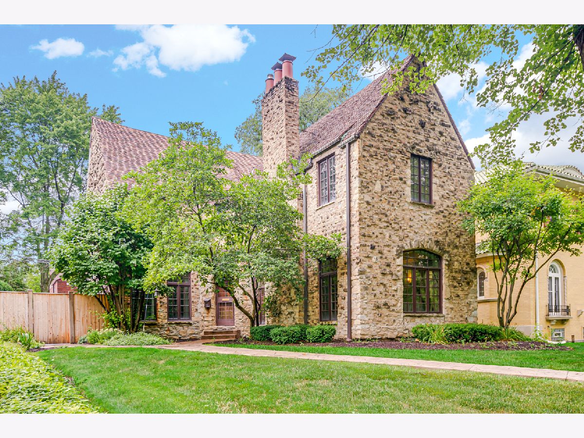  Sold Chicago Illinois, 2014 Hopkins