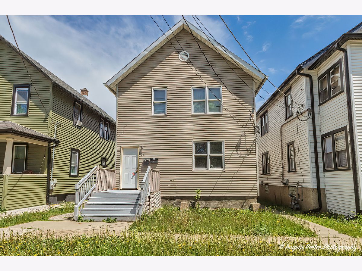  For Rent Waukegan Illinois, 551 Martin Luther King Jr