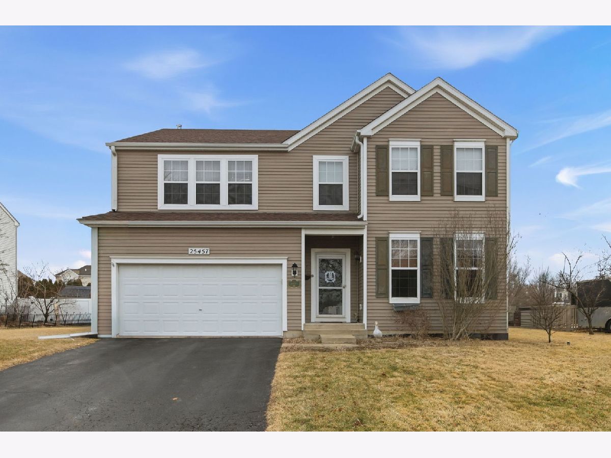 Townhomes & Homes Sold Brookstone Springs Manhattan Illinois, 25457 Bann