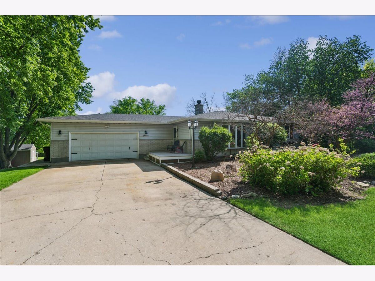  For Sale Elwood Illinois, 24908 Hemphill Drive
